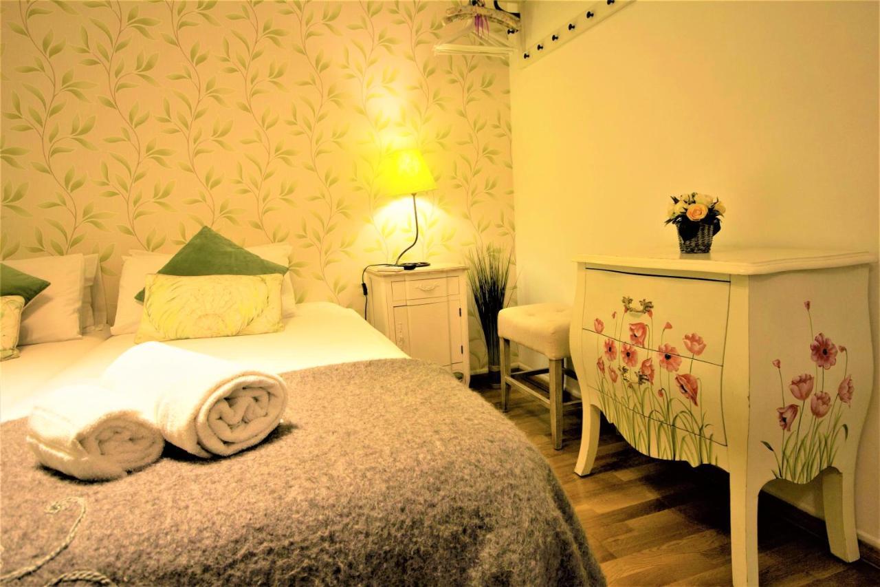 Sweet Suites Guesthouse Close To Famous Avenue Liberty Lisboa 外观 照片